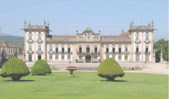 这座葡萄牙宫殿的主与一个酒庄以2800万美元的价格