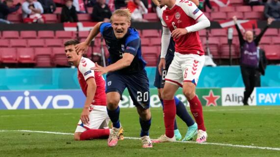 2020欧洲杯:克里斯蒂安·埃里克森倒台后芬兰击败丹麦