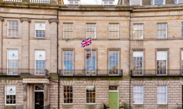 爱丁堡房产 目前市场上最高档的六处住宅