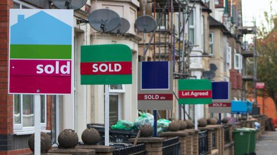 外国买家回归可能使伦敦房价上涨13.4万英镑