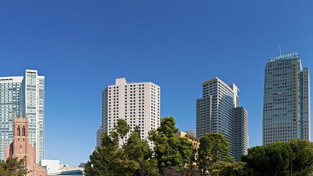 Zillow放弃Zillow Offers可能不会让炙手可热的拉斯维加斯房地产市场降温