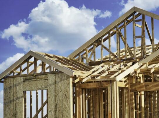 研究人员表示蒙大拿州房屋短缺导致住房成本上升