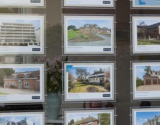 随着12月要价下跌2000英镑 大流行的房地产市场将在2022年恢复接近正常