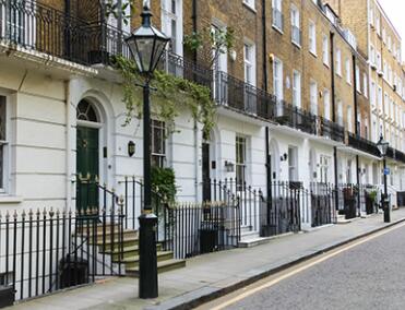 一些没有外部空间的伦敦黄金公寓没有市场