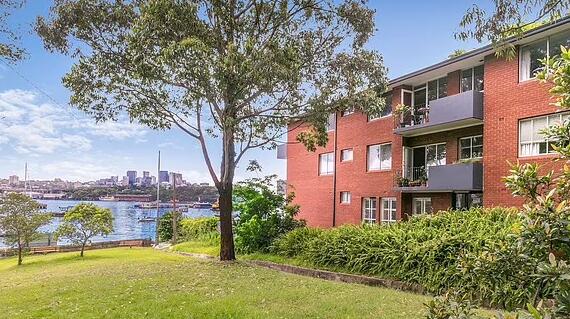 悉尼疯狂的房地产市场再次袭来 邦迪的一栋破旧房屋售价565万澳元