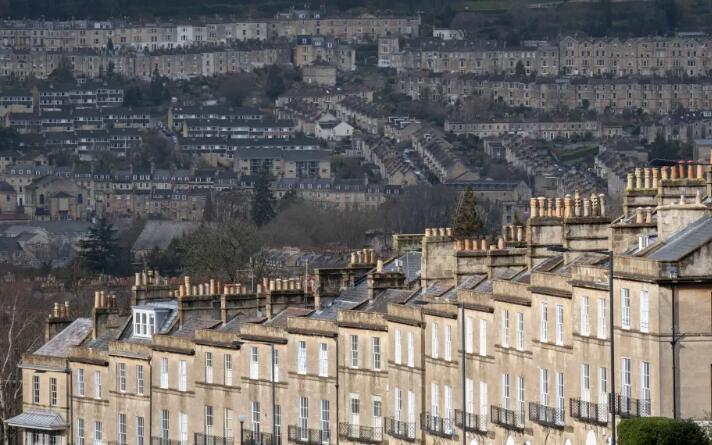 抵押贷款批准激增推动英国房地产繁荣