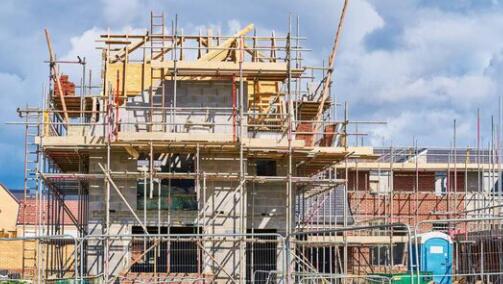 飙升的建筑成本使新住宅项目面临风险