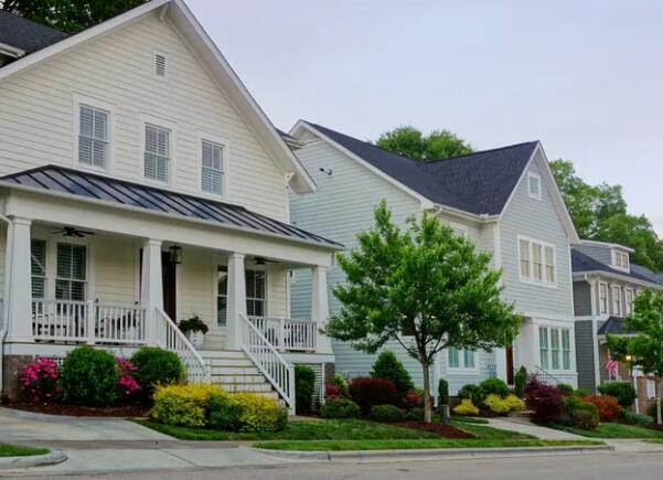 房地产市场专家预测到2024年库存有限