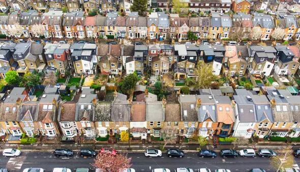 为什么英国的房地产市场正在崩溃
