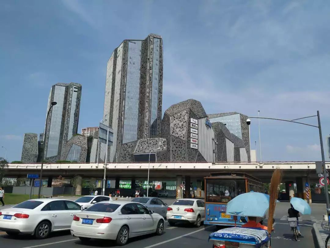 中建桐梓林1号不能买_中海桐梓林壹号二手房_成都市桐梓林北路1号