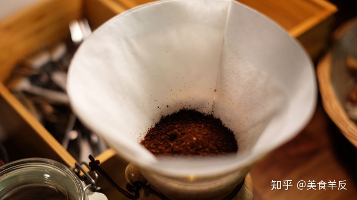 极睿牙买加蓝山调配咖啡怎么用_蓝山咖啡喝着什么味_伯朗咖啡蓝山风味口感