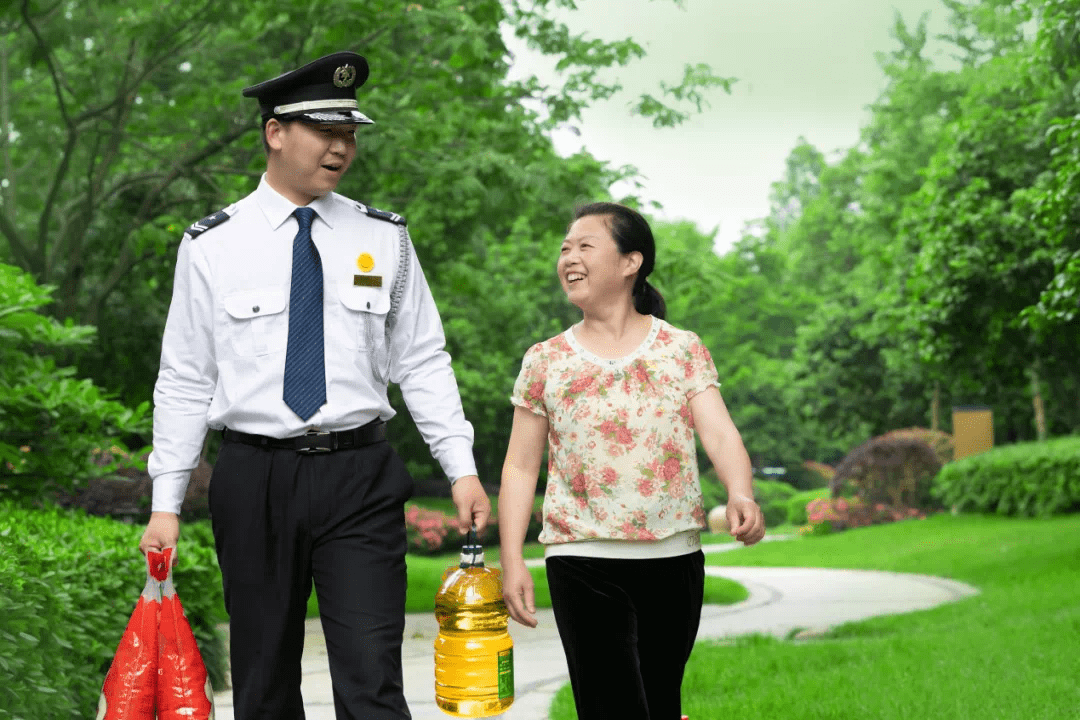 奥林花园物业电话_太原奥林花园_太原奥林花园 黑物业