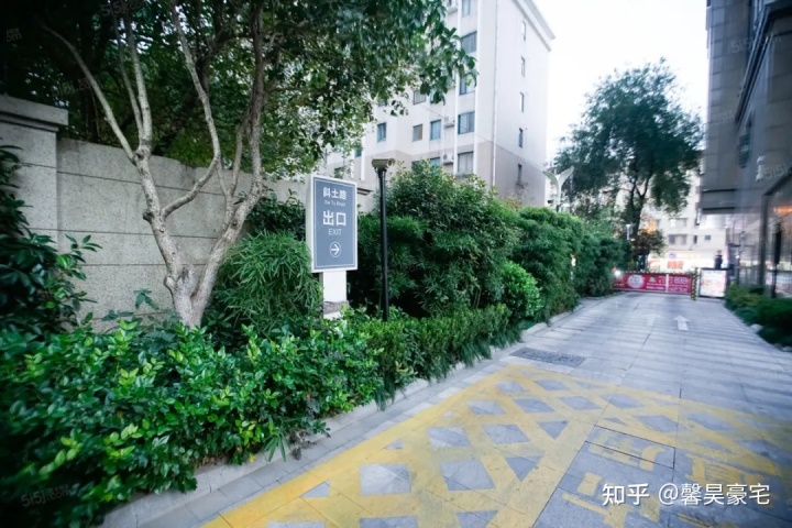 南京华汇康城小区_华汇康城坟墓_麒麟门华汇康城二手房